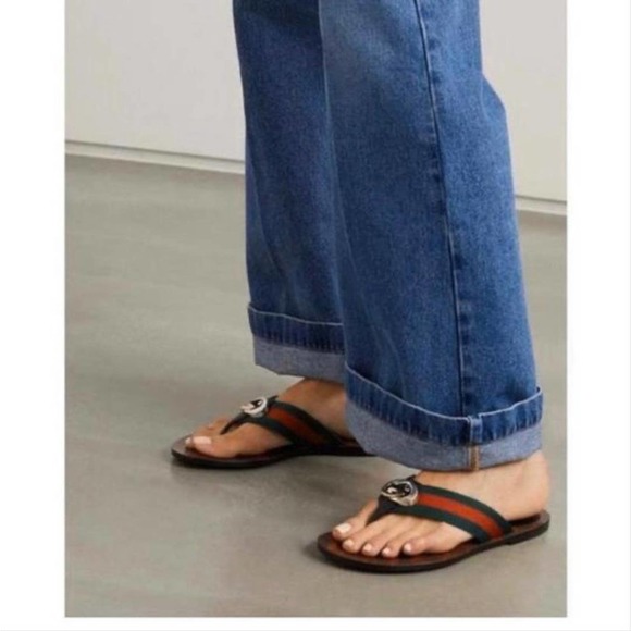 GUCCI Kika GG logo web stripe flip flops - Picture 2 of 6